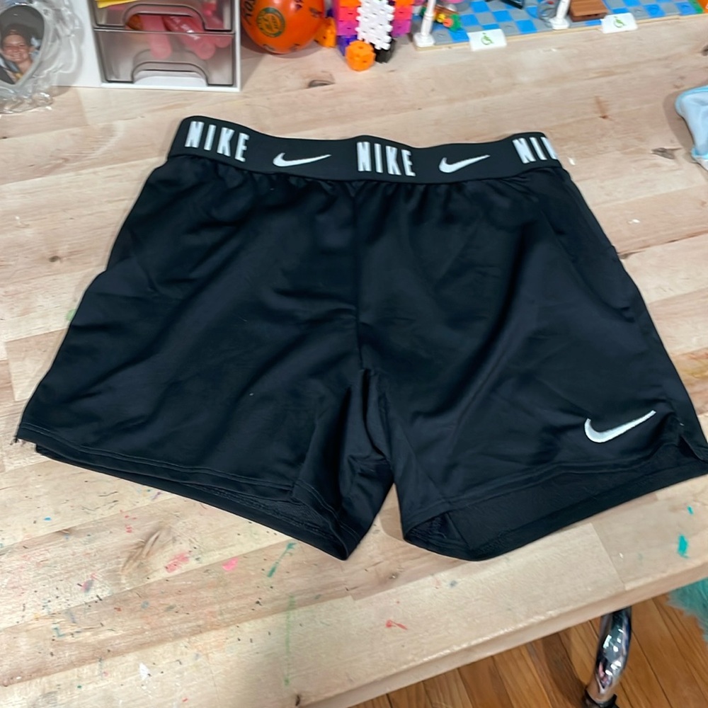nike girls short